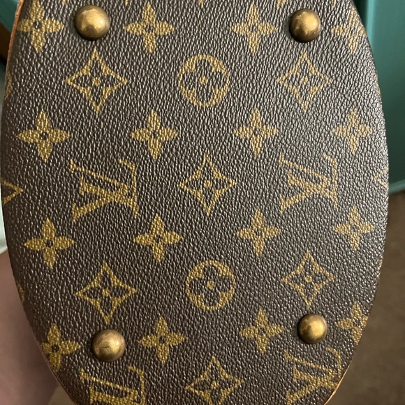 SOLD Louis Vuitton Petit Bucket Bag WITHOUT dust cover - Picture 3 of 9